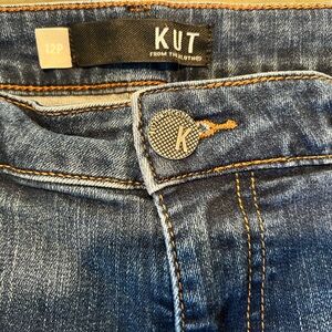 Kut from the Kloth Blue Ankle Cropped Jeans